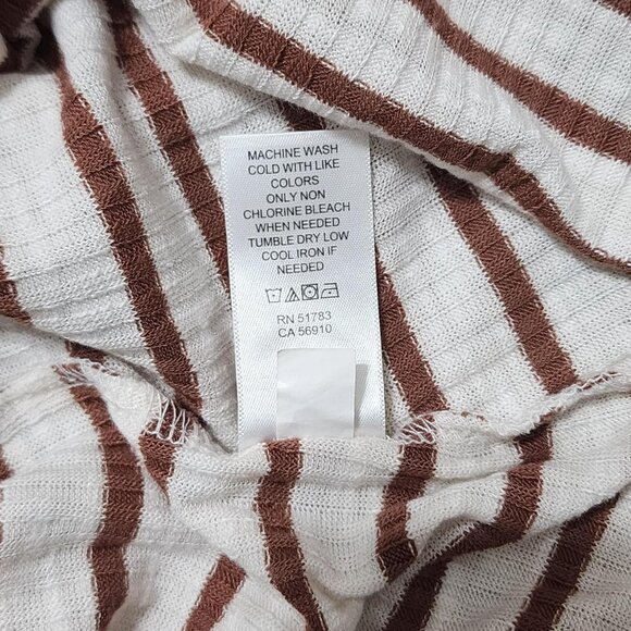 Maurices knit brown and off-white striped long sleeve shirt - small - Picture 6 of 7